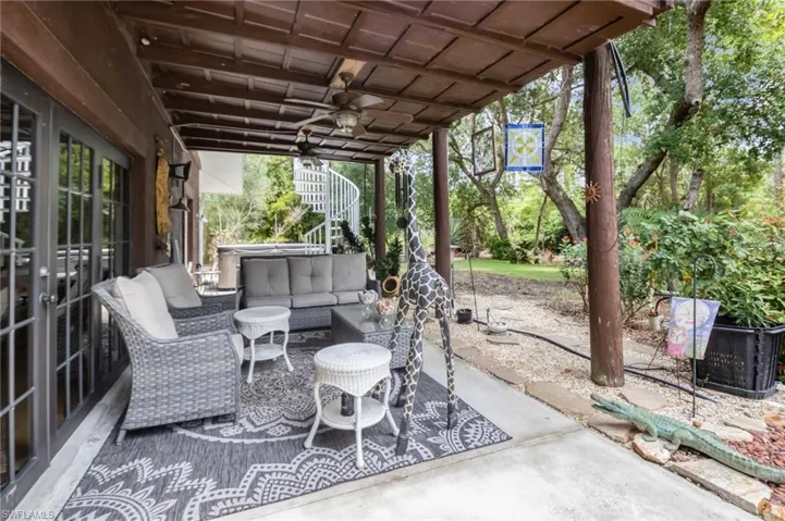 17611 Old Bayshore Rd, North Fort Myers, Florida 33917