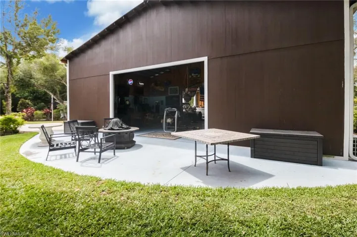 17611 Old Bayshore Rd, North Fort Myers, Florida 33917