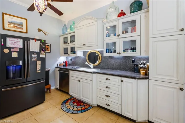 17611 Old Bayshore Rd, North Fort Myers, Florida 33917