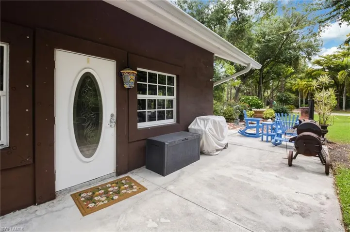 17611 Old Bayshore Rd, North Fort Myers, Florida 33917
