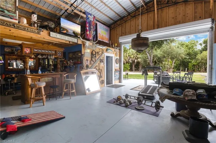17611 Old Bayshore Rd, North Fort Myers, Florida 33917