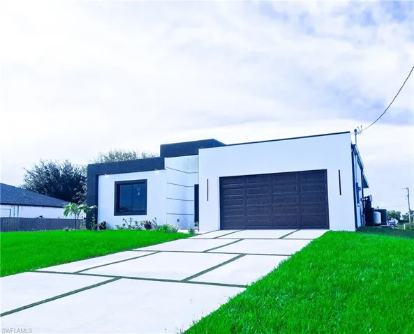 2421 Nw 8th Ter, Cape Coral, Florida 33993