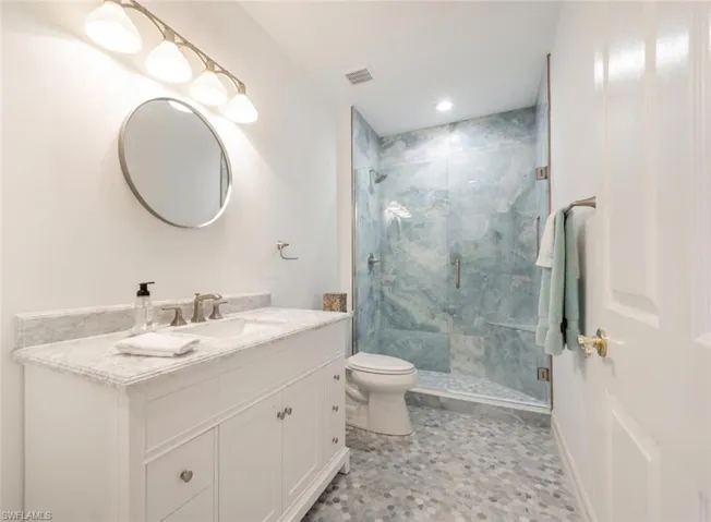 3115  Lancaster  DR, Naples, FL 34105