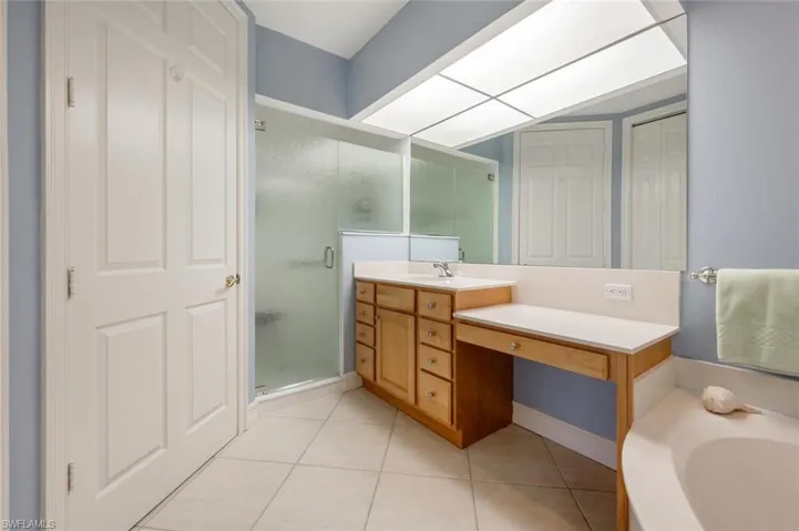 3115  Lancaster  DR, Naples, FL 34105