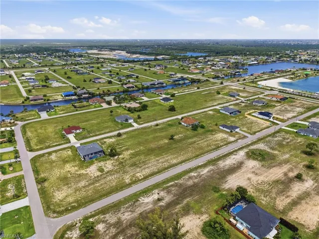 3836 Nw 44th Ave, Cape Coral, Florida 33993