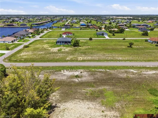3836 Nw 44th Ave, Cape Coral, Florida 33993