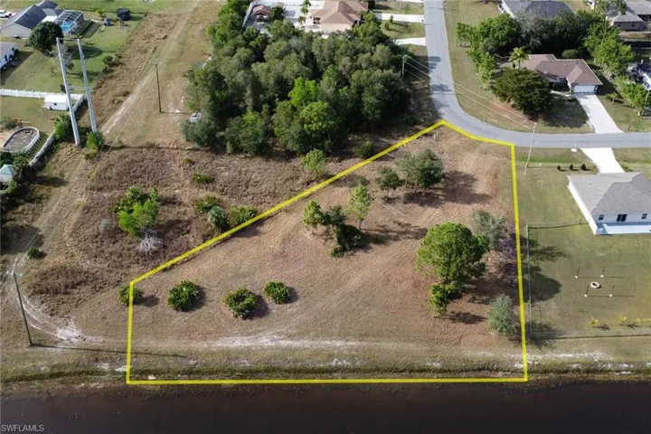 145 Zenith Cir, Fort Myers Fl 33913
