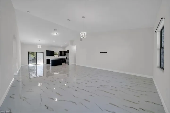 431 Pinafore Ave, Lehigh Acres, Florida 33974