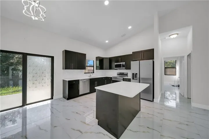 431 Pinafore Ave, Lehigh Acres, Florida 33974