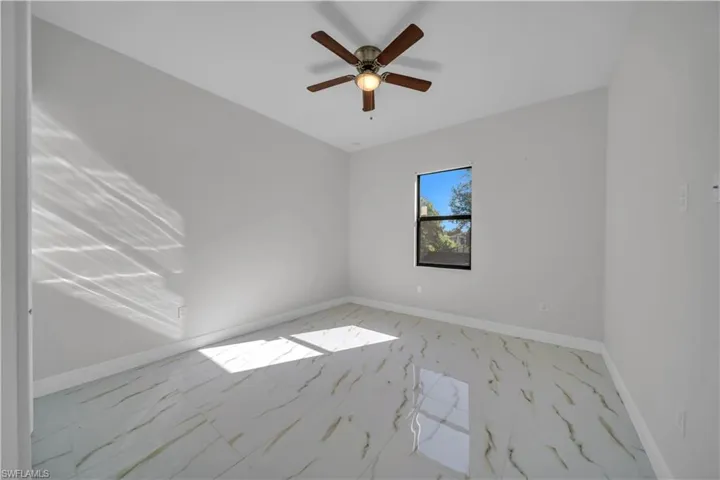 431 Pinafore Ave, Lehigh Acres, Florida 33974