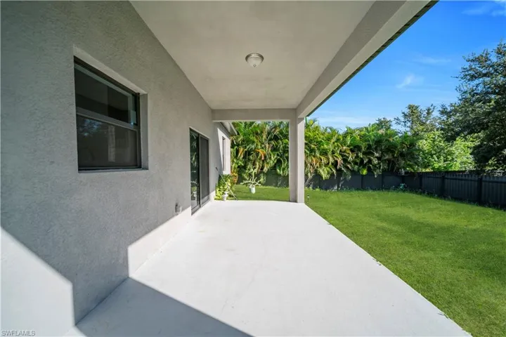 431 Pinafore Ave, Lehigh Acres, Florida 33974