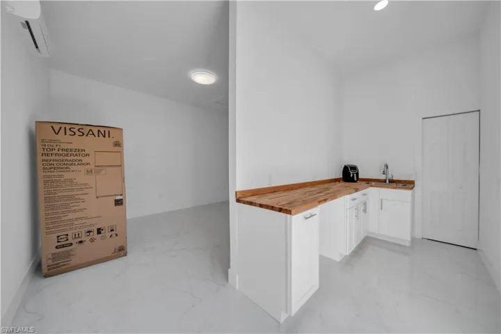 431 Pinafore Ave, Lehigh Acres, Florida 33974