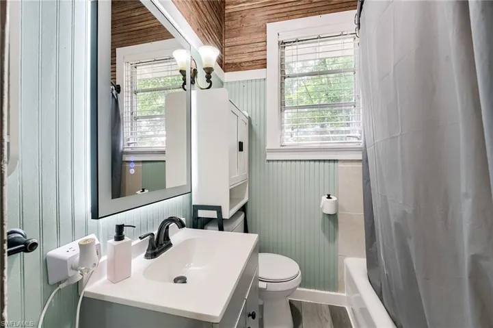 10811 Dean St, Bonita Springs, Florida 34135