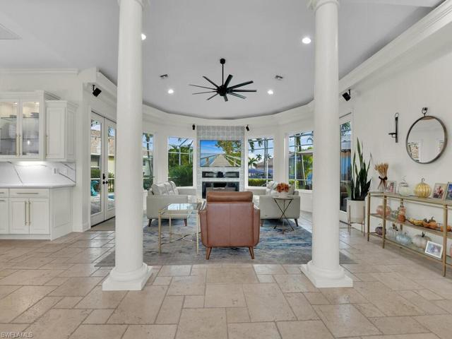 3723 SE 18th PL, CAPE CORAL FL 33904