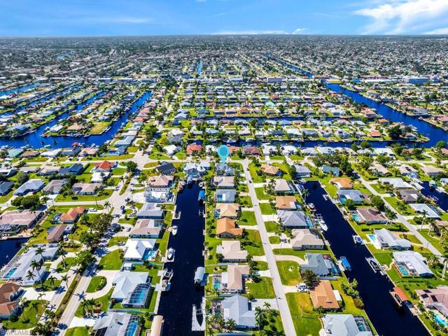 3723 SE 18th PL, CAPE CORAL FL 33904