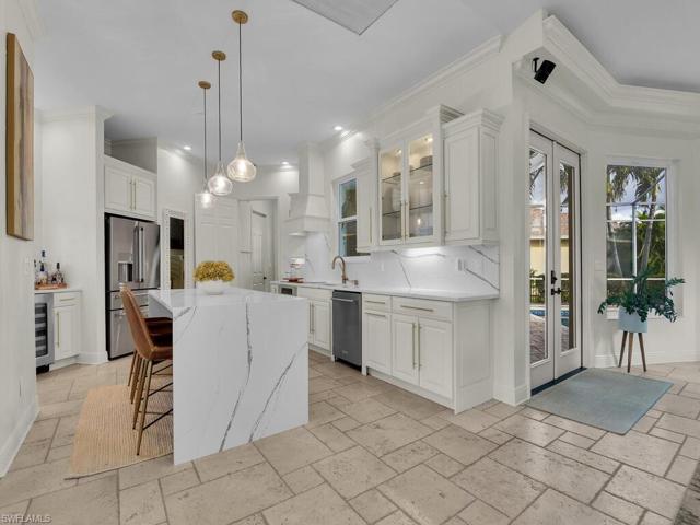 3723 SE 18th PL, CAPE CORAL FL 33904