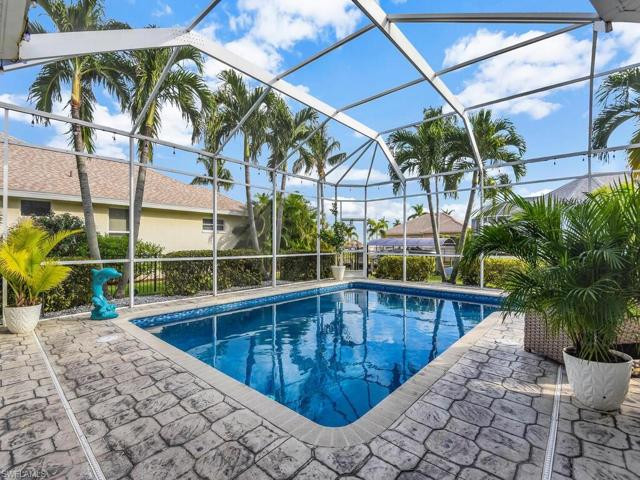 3723 SE 18th PL, CAPE CORAL FL 33904