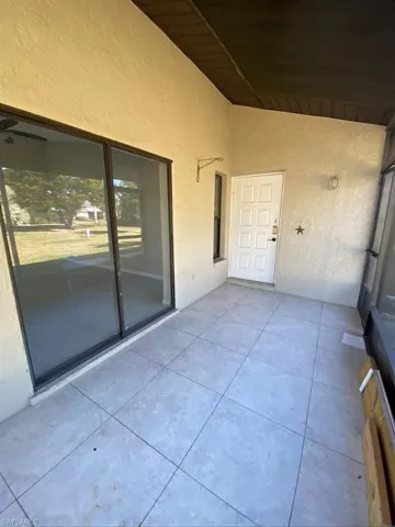 1425 Sw 51st Ln 93, Cape Coral, Florida 33914