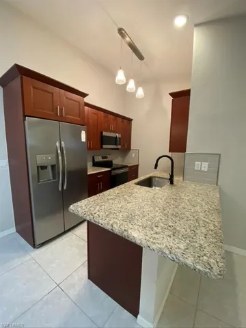 1425 Sw 51st Ln 93, Cape Coral, Florida 33914