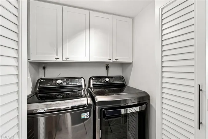 10420 Gulf Shore Dr 141, Naples, Florida 34108