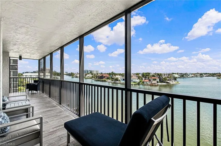 10420 Gulf Shore Dr 141, Naples, Florida 34108