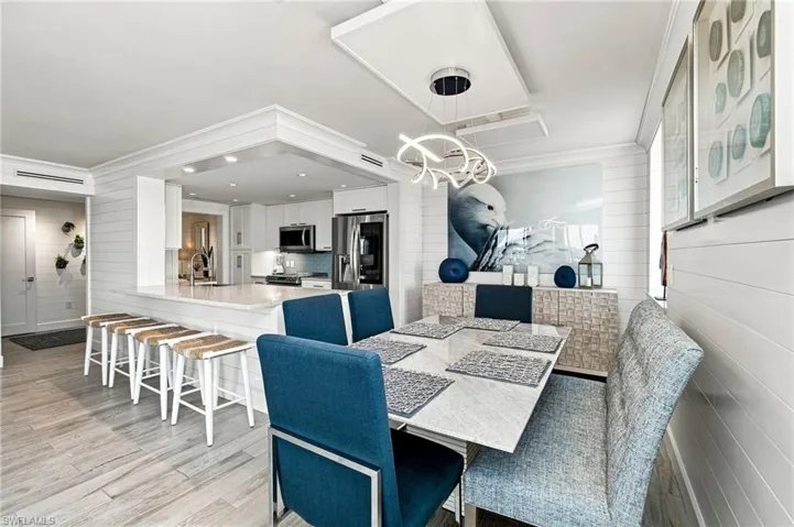 10420 Gulf Shore Dr 141, Naples, Florida 34108