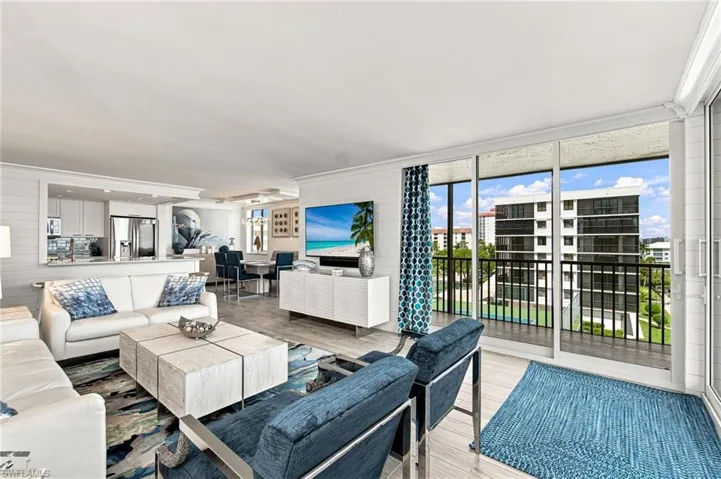 10420 Gulf Shore Dr 141, Naples, Florida 34108