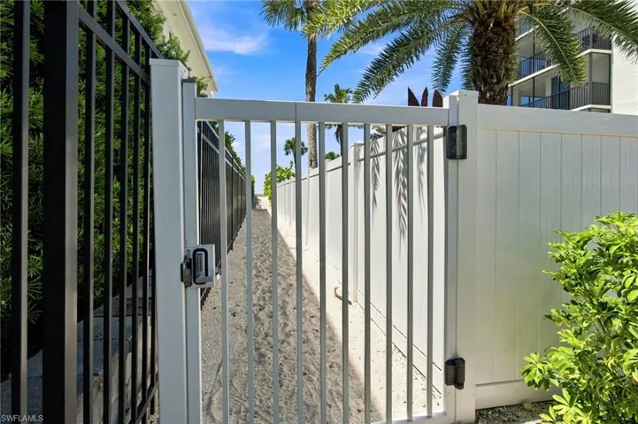 Private Residents Beach Access