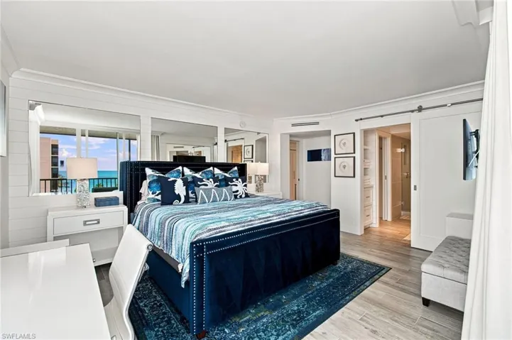 10420 Gulf Shore Dr 141, Naples, Florida 34108