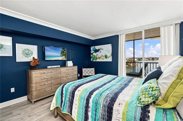 10420 Gulf Shore Dr 141, Naples, Florida 34108