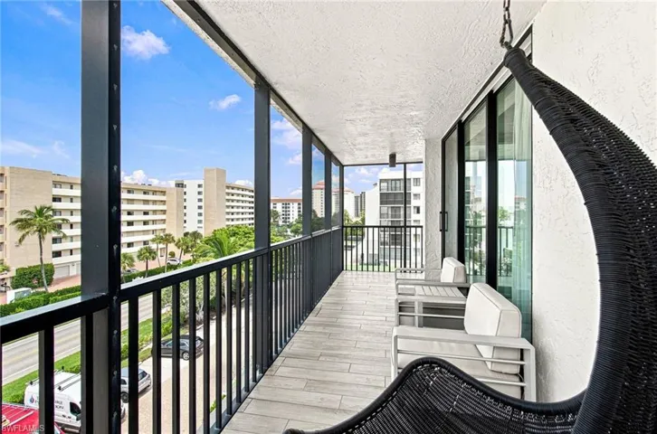 10420 Gulf Shore Dr 141, Naples, Florida 34108