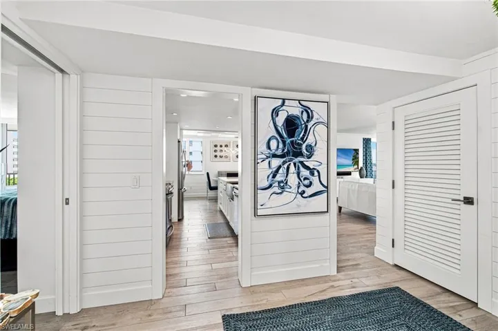 10420 Gulf Shore Dr 141, Naples, Florida 34108