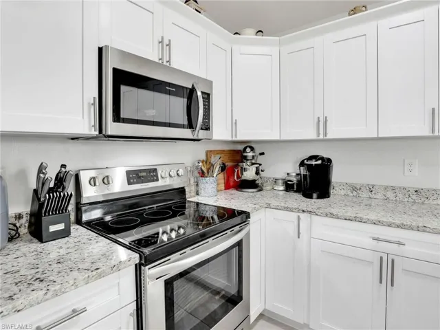 2213 Nelson Rd N, Cape Coral Fl 33993