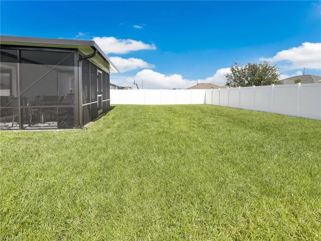 2213 Nelson Rd N, Cape Coral Fl 33993