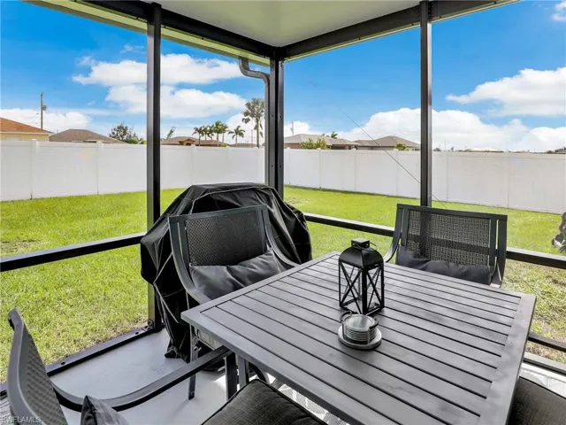 2213 Nelson Rd N, Cape Coral Fl 33993