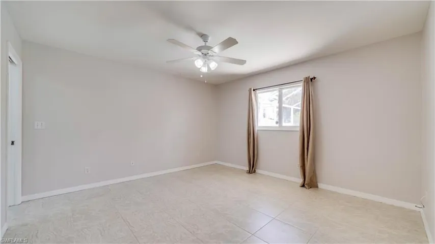921 SE 35th  ST, Cape Coral, FL 33904