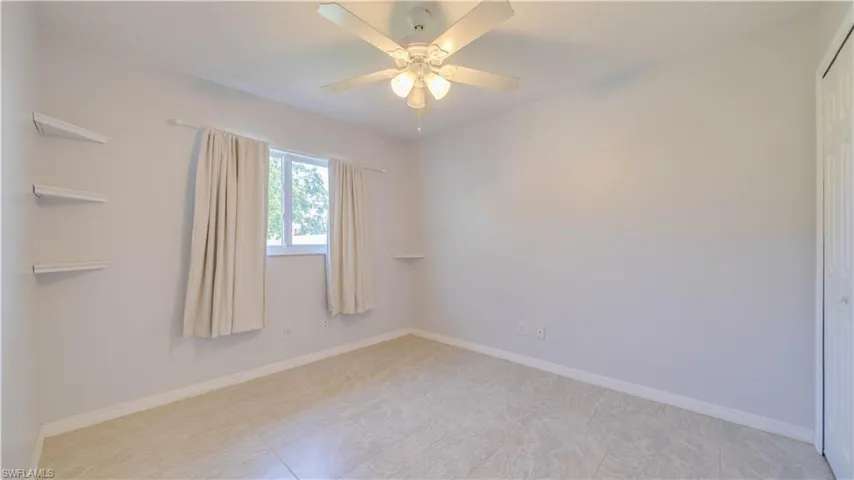 Guest bedroom 2