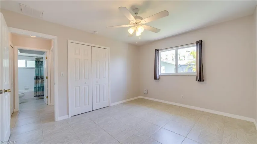 Guest bedroom 1