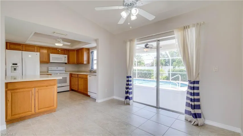 Dining area with pocket sliding doors