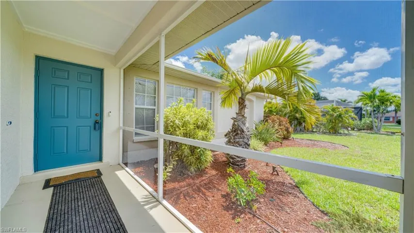 921 SE 35th  ST, Cape Coral, FL 33904