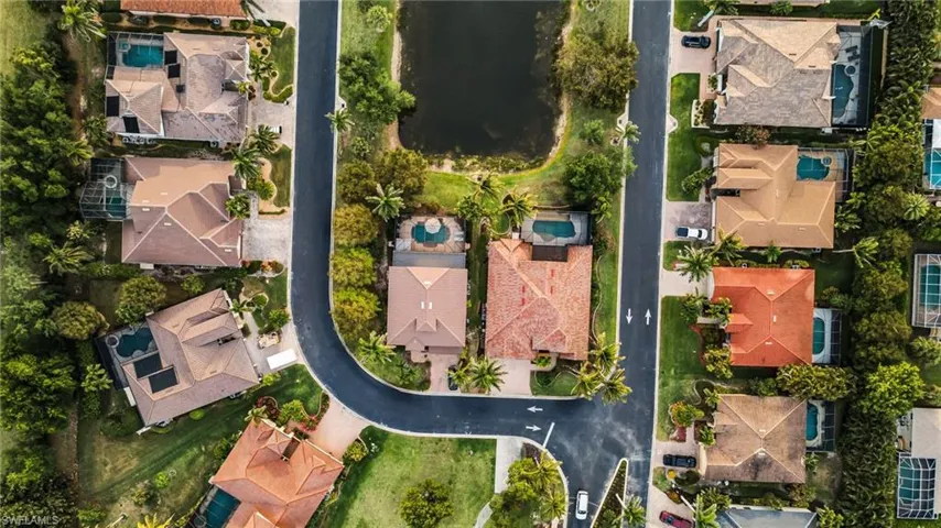 Aerial view with a residential view