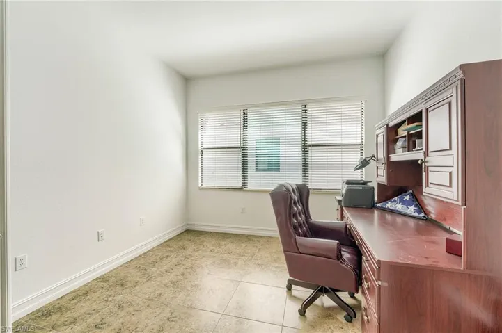 9209  Woodhurst  DR, Naples, FL 34120