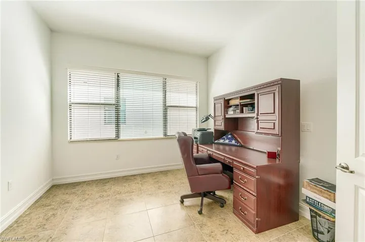 9209  Woodhurst  DR, Naples, FL 34120