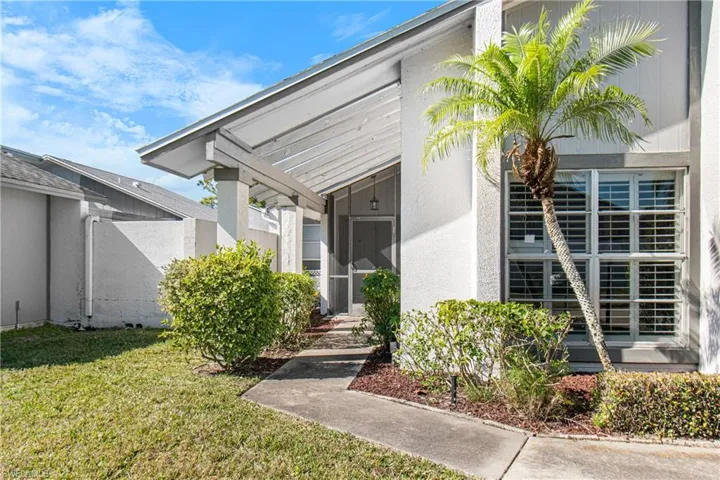 Front Entry Way