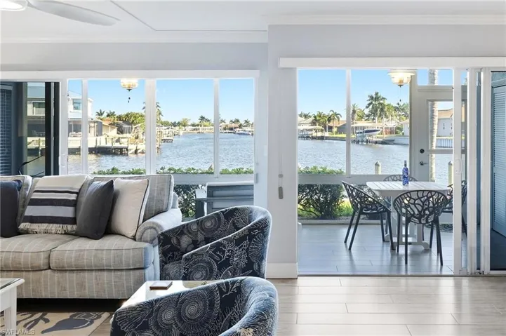 1927 Se 40th Ter 107, Cape Coral, Florida 33904