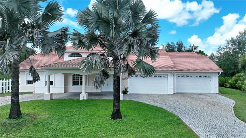 509 Desoto Ave, Lehigh Acres, Florida 33972