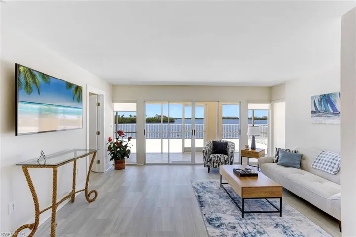 Abundance of natural light!