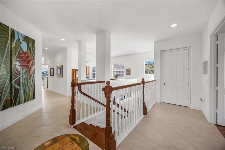 6446 Legacy Cir 104, Naples, Florida 34113