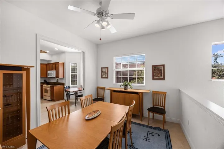 6446 Legacy Cir 104, Naples, Florida 34113