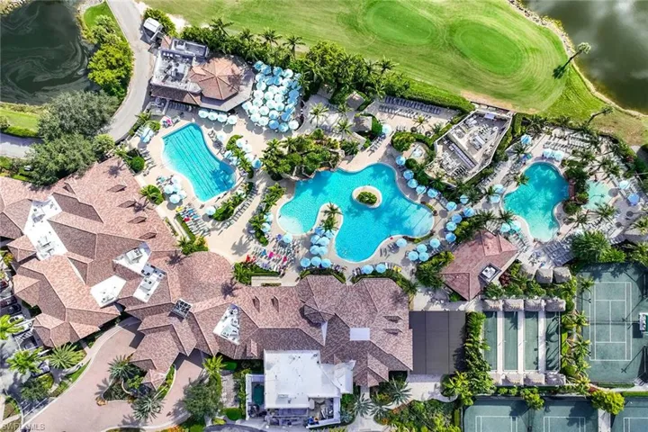 6446 Legacy Cir 104, Naples, Florida 34113